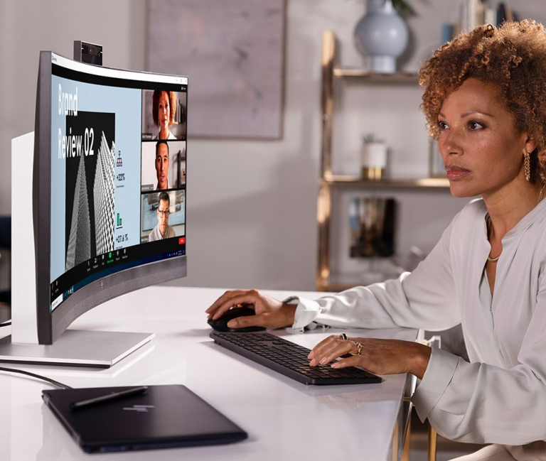 HP E34m G4 Review: The Ultra-Wide Monitor That Redefines Home and ...
